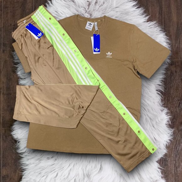 NWT 2 PC ADIDAS ORIGINAL TSHIRT TRACK PANTS MATCHING SET SIZE XL BUNDLE - Picture 4 of 6